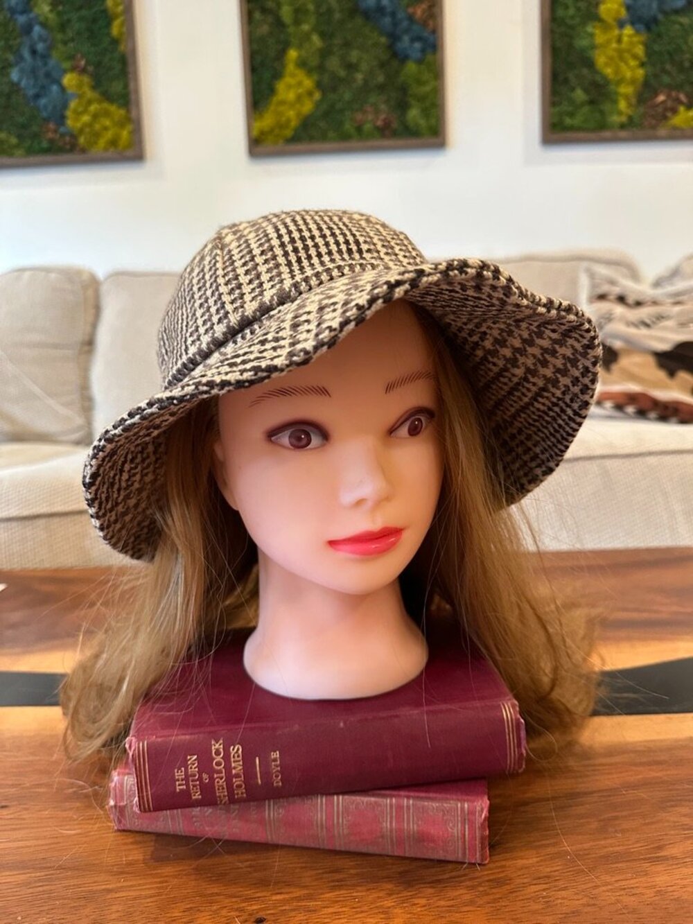 Vintage Houndstooth Bucket/Cloche Hat
